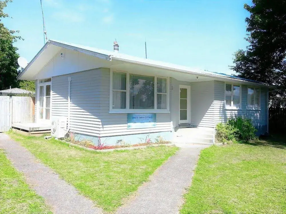 White Swan Cottage