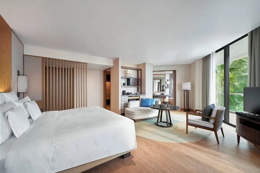 Intercontinental Phu Quoc Long Beach Resort