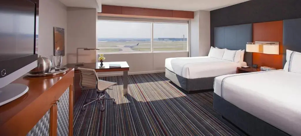 Double room (full double bed)