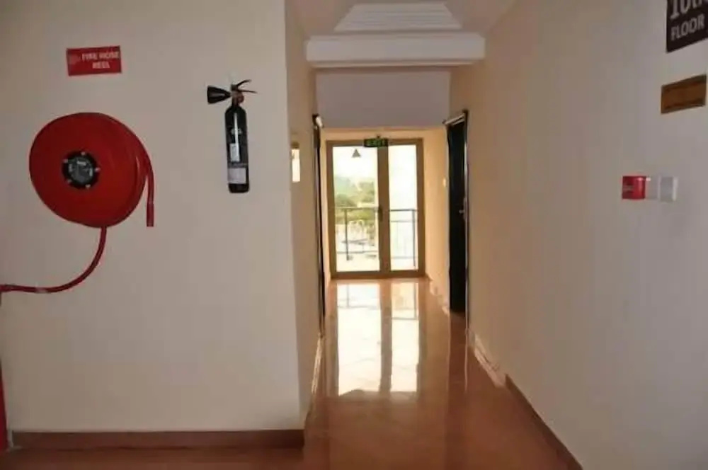 Cross Way Executive Hotel - CWE - Général
