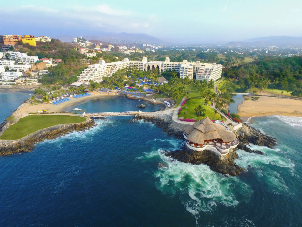 Beach & Waterfront