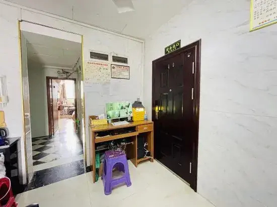 Tongren Urban And Rural Hotel