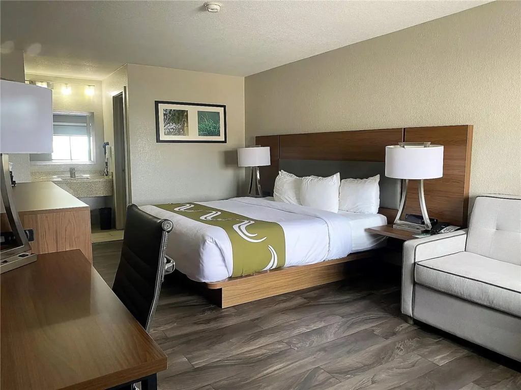 SureStay Plus by Best Western Alamogordo White Sands - фото 38