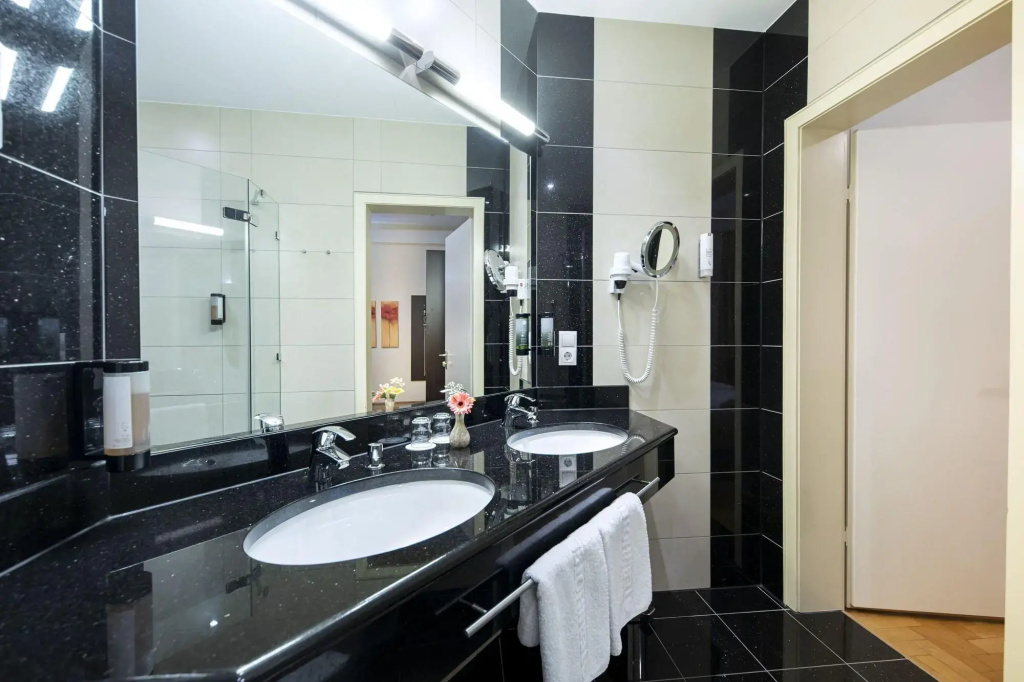 Hotel photo 32