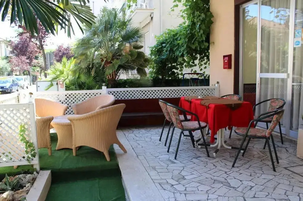 Hotel photo 11