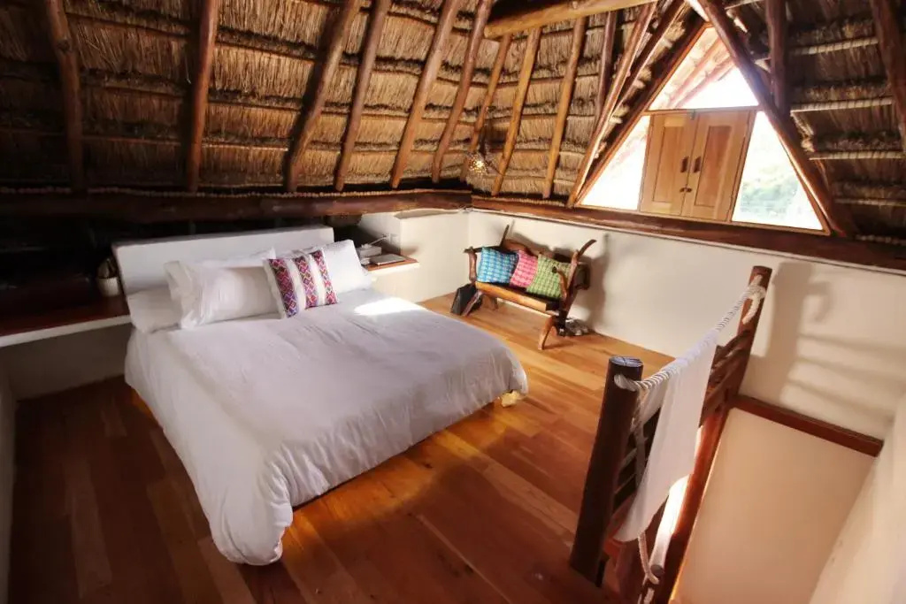Double Suite (full double bed)