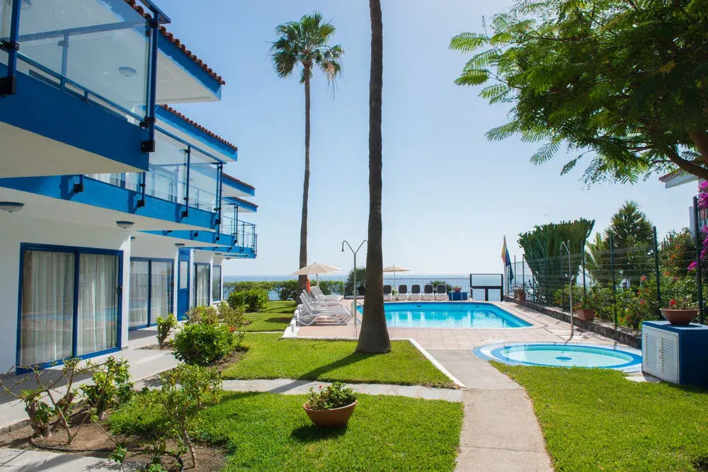Apartamentos Los Caribes