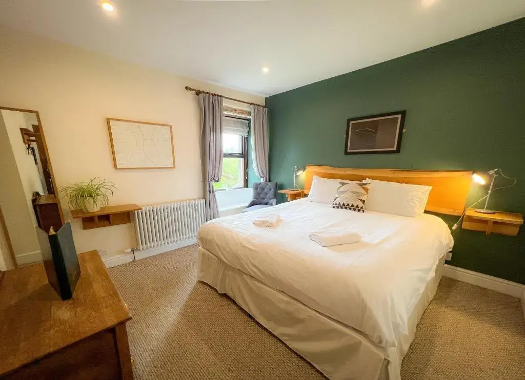 Standard Double room (full double bed)