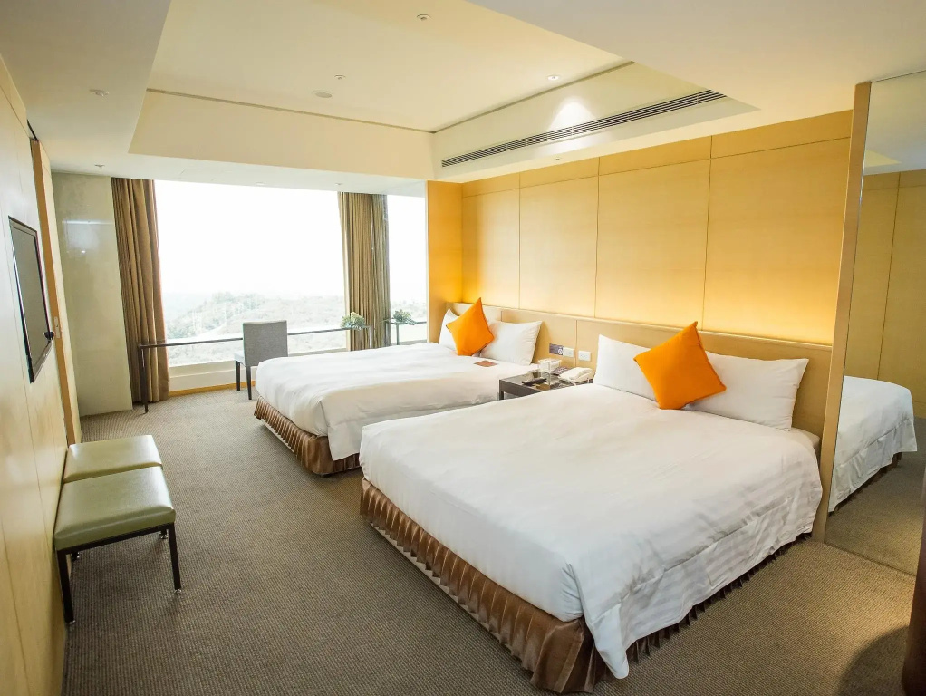 Deluxe Quadruple room