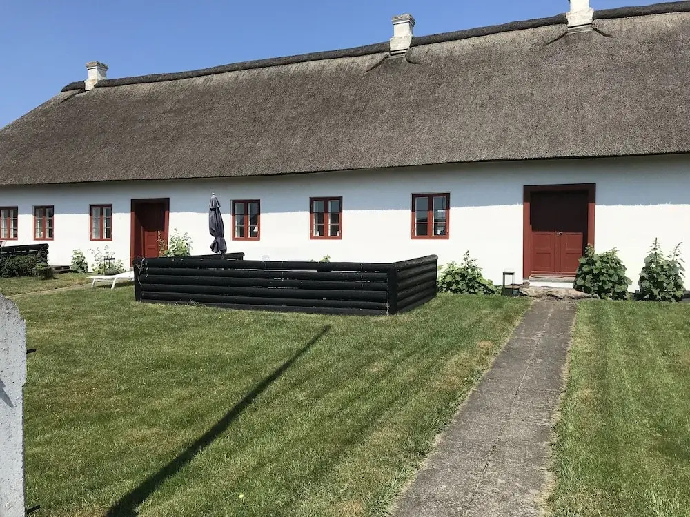 Strandhotellet - Blokhus - фото 32