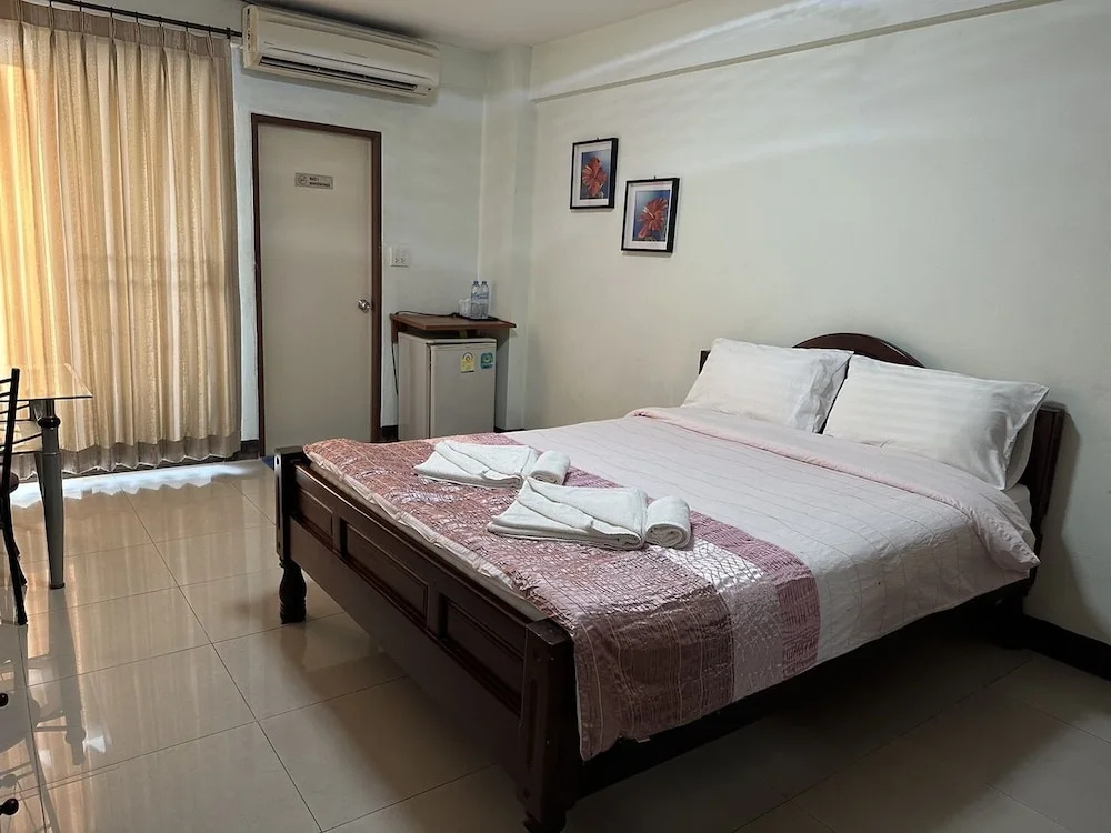 Standard room with balcony