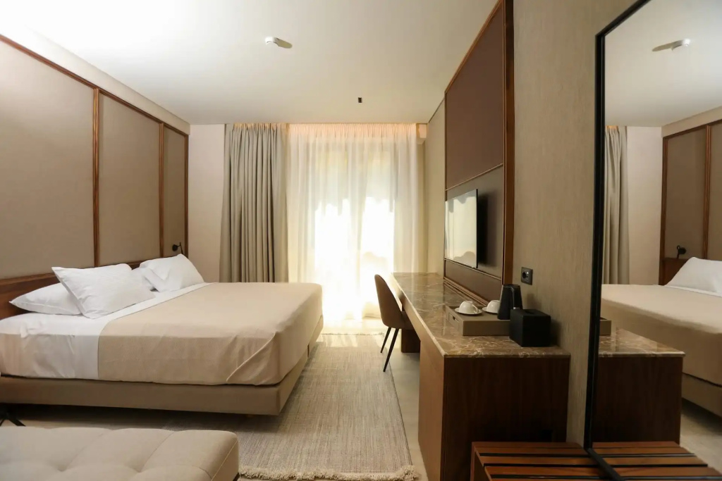 Premium room