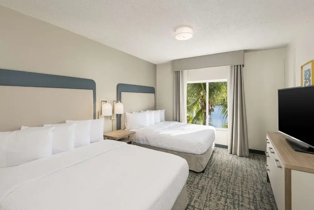 Homewood Suites by Hilton Miami-Airport/Blue Lagoon - Chambres