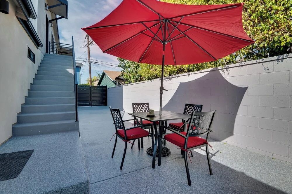 Free Parking! Newly Renovated ADU Near Culver City