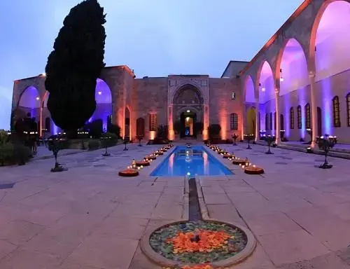 Mir Amin Palace