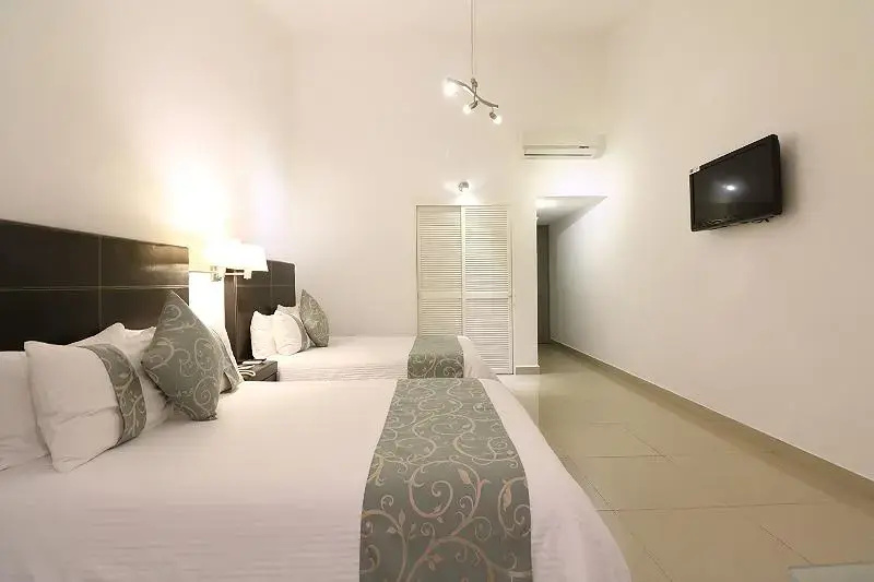 Mision Grand Cuernavaca - Chambres