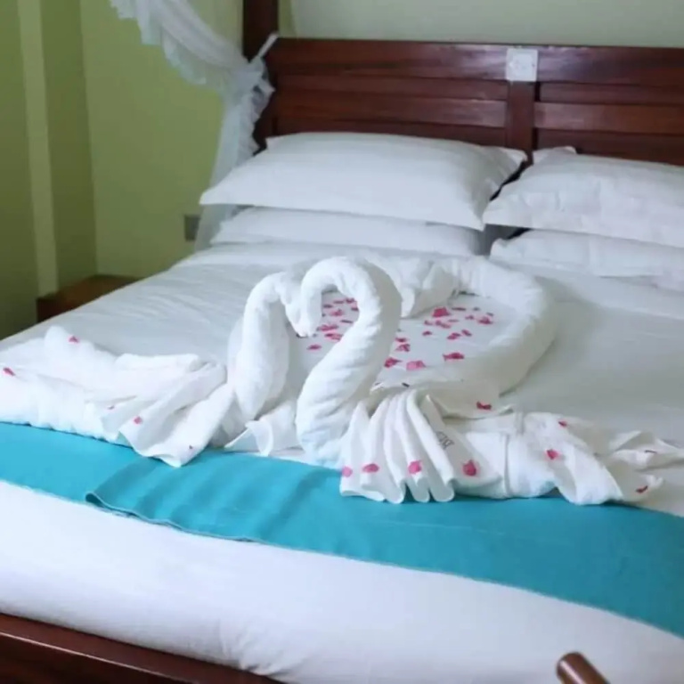 Standard Double room with garden view (full double bed)