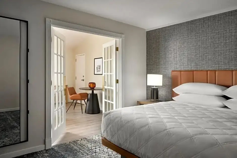 Sheraton Grand Rapids Airport Hotel - Chambres