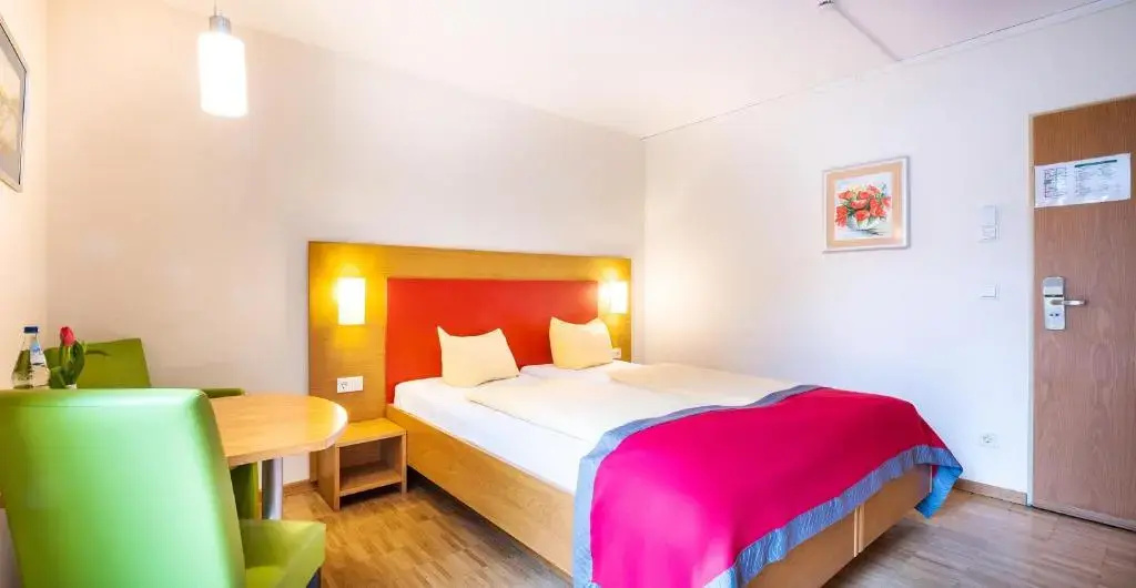 SCHROEDERS Stadtwaldhotel - Chambres