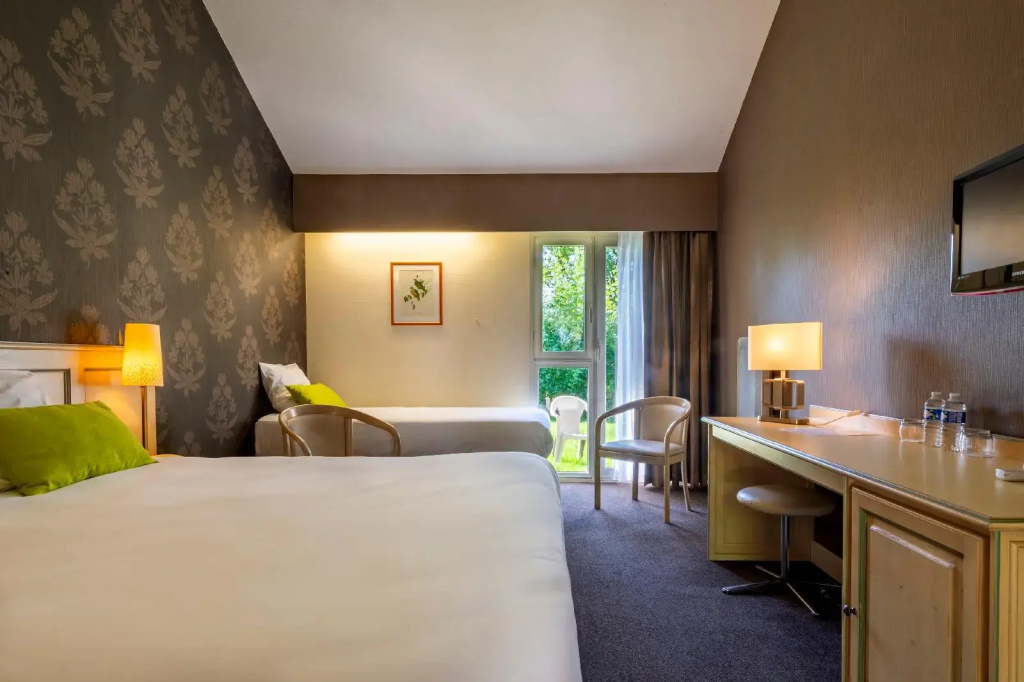 Le relais fleuri, Hôtel et restaurant Logis - Avallon - Général