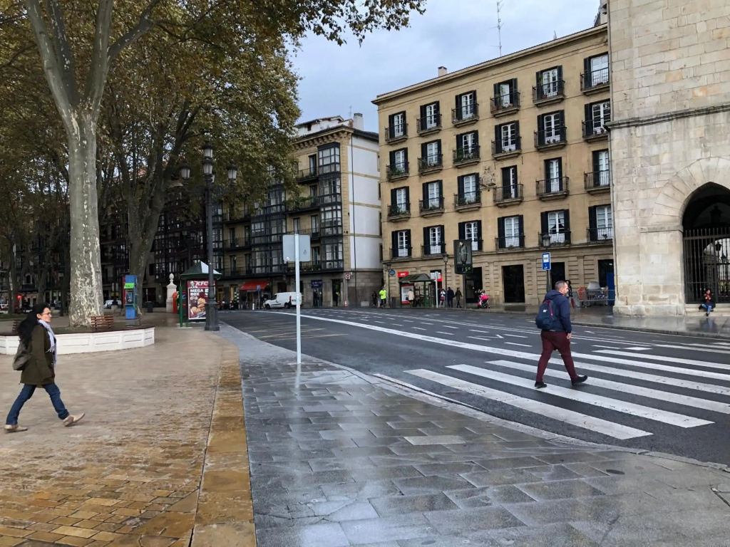 Apartamento minimalista en el corazón de Bilbao
