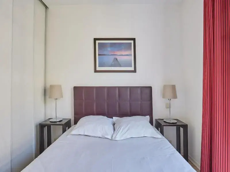 Quadruple Apartment with balcony