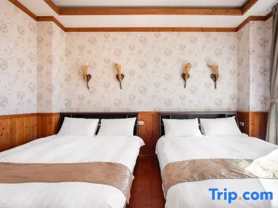 Standard Quadruple room with balcony