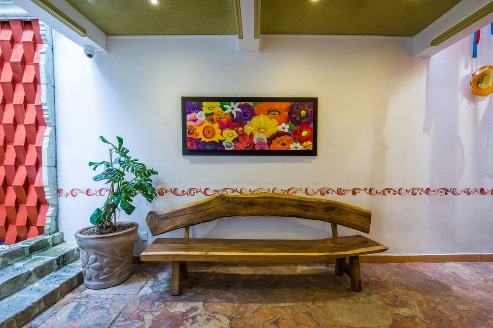 Lobby & Reception