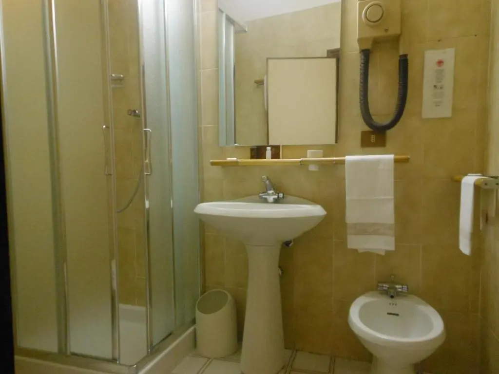 Hotel Corona - Chambres
