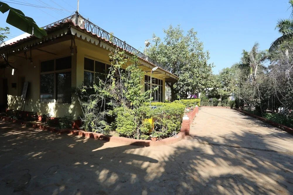 The Green Petal Resort by OYO Rooms