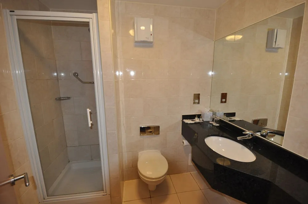 The Wiltshire Hotel, Golf and Leisure Resort - Général