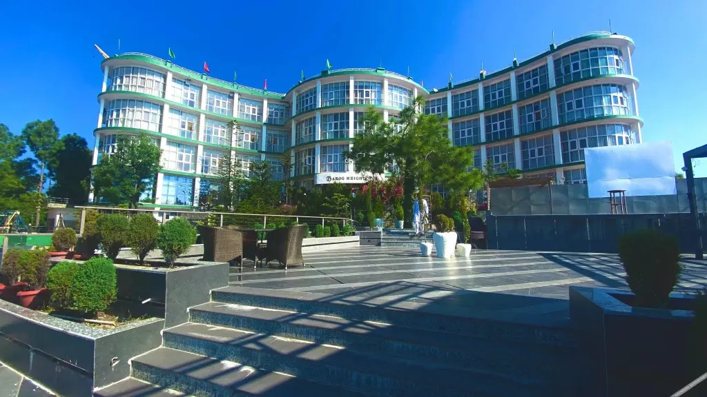 Barog Heights