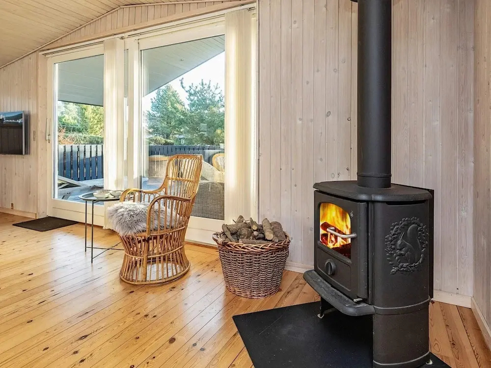 6 Person Holiday Home in Hals