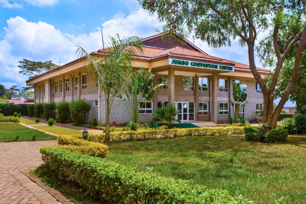 4 Bedrooms Villa