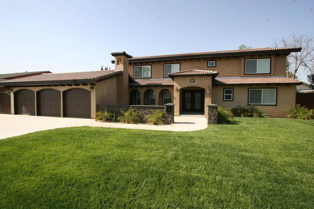Estate Vacation Homes
