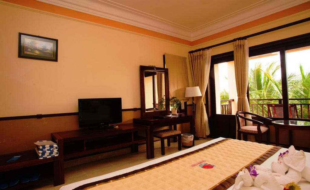 Golden Coast Resort & Spa
