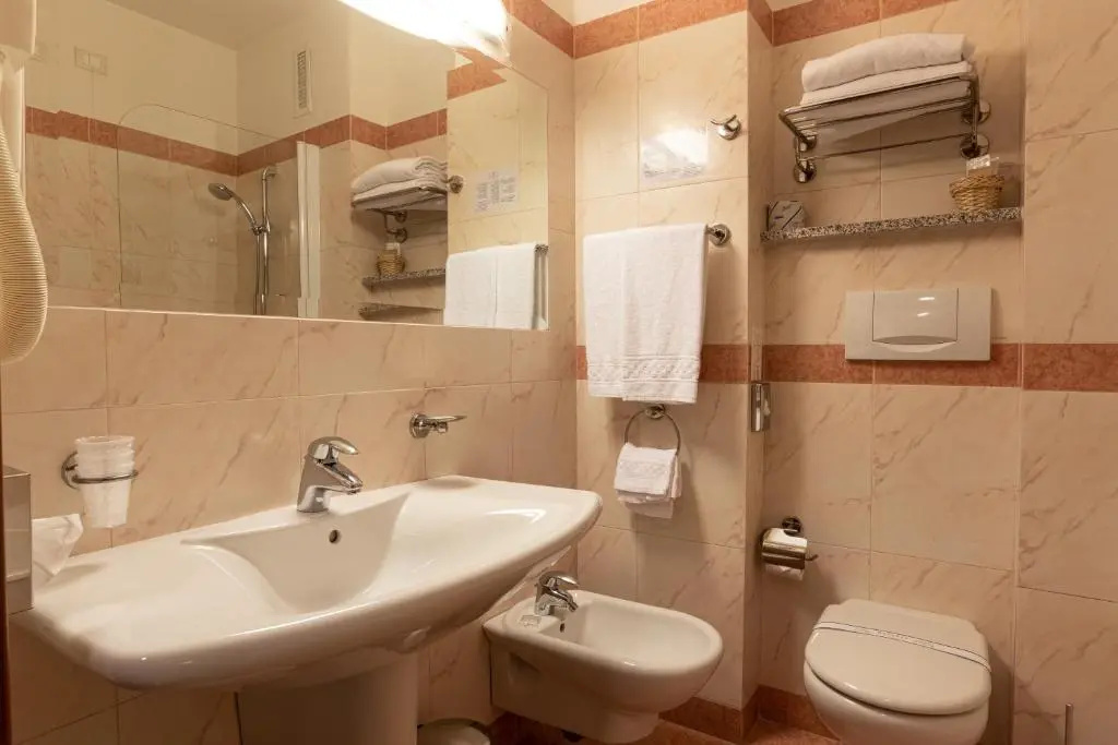 Triple room