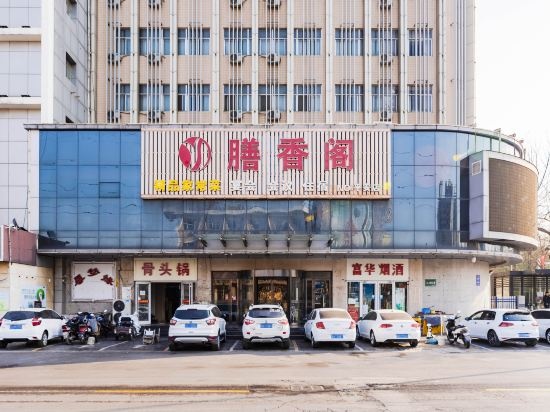 Longshun Hotel