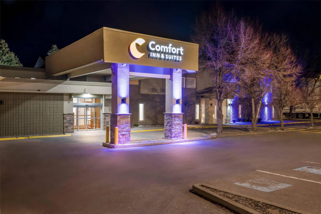 Comfort Inn & Suites