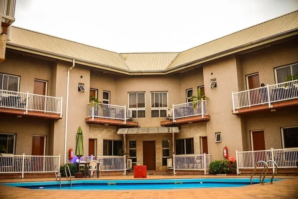 Lilly Grand Luxury Hotel and Apartment