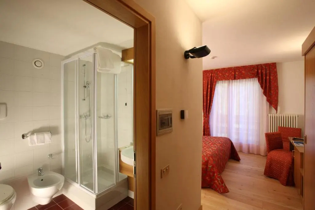 Hotel Garni Lago Nembia - Chambres