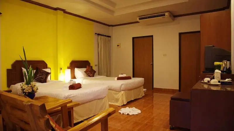 Superior Double room with balcony (full double bed)
