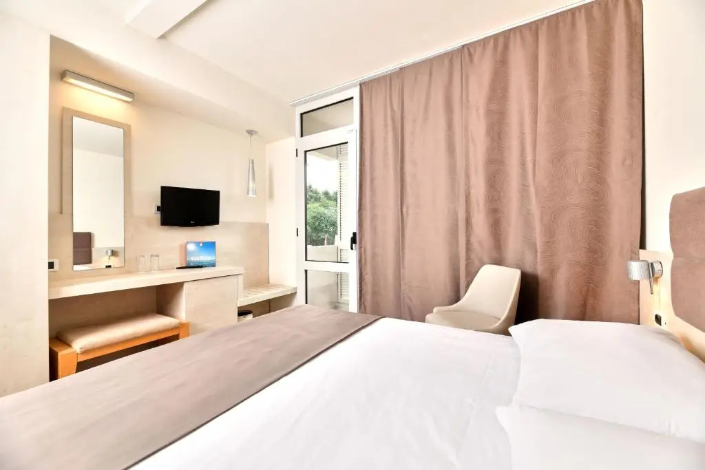 Hotel Mediteran Plava Laguna - Chambres