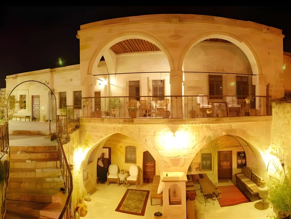 Assiana Cave House