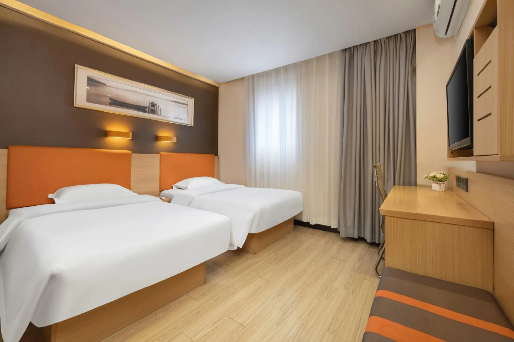 Отель 7  day superior hotel (guomao jinsong subway station) в Пекине