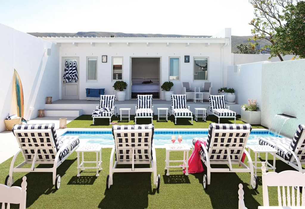 One Marine Drive Boutique Hotel - фото 17