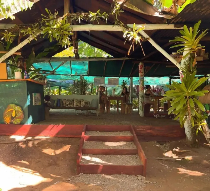 Rio Agujitas Eco Farm Hostel and Tours
