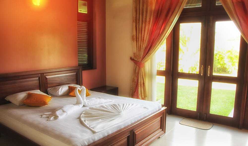 Airport Villa