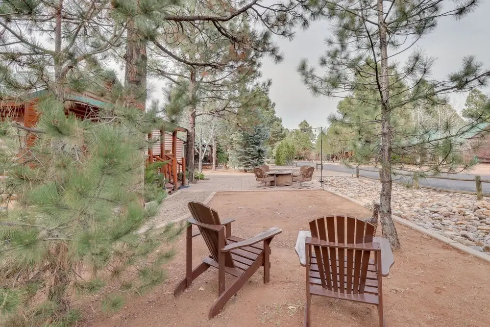 Overgaard Cabin w/ Gas Grill & Propane Fire Pit!