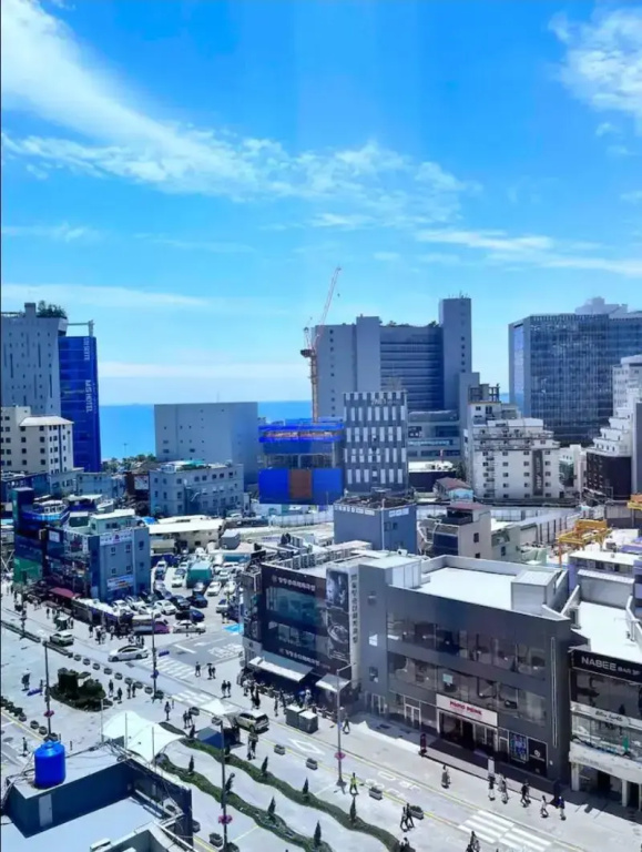 Elbon The Stay X A1with Haeundae